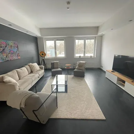 Ferienwohnung Truretreats Design Loft Fuer 8 Personen I Riesige Kueche I Echarger I 65Z Smarttv I 150Qm Hamburg Exterior foto