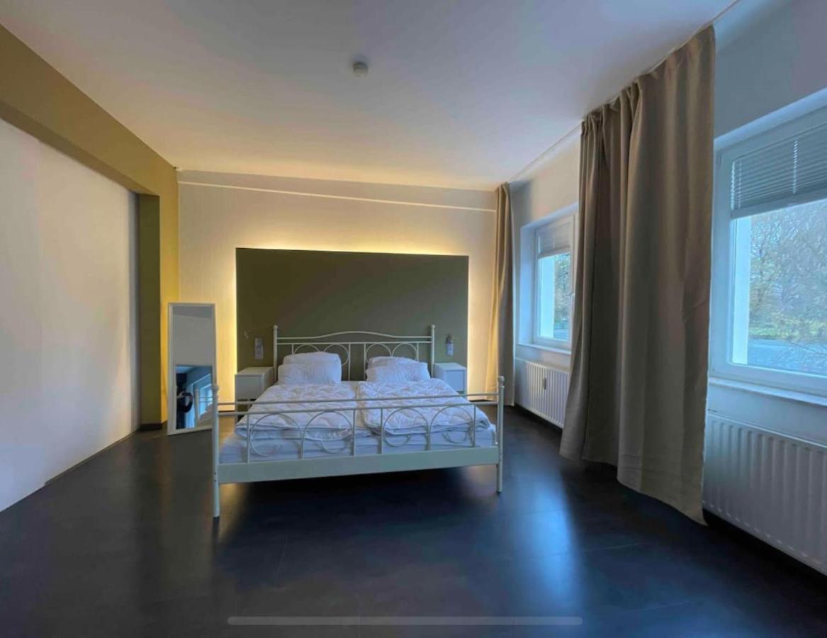 Truretreats Design Loft Fuer 8 Personen I Riesige Kueche I Echarger I 65z Smarttv I 150qm Apartamento