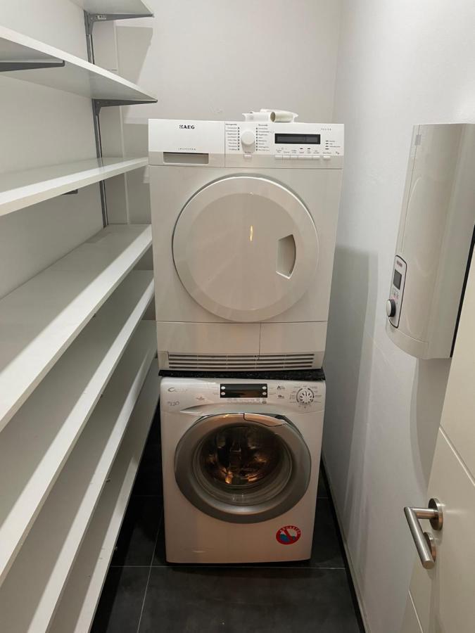 Truretreats Design Loft Fuer 8 Personen I Riesige Kueche I Echarger I 65z Smarttv I 150qm Hamburgo