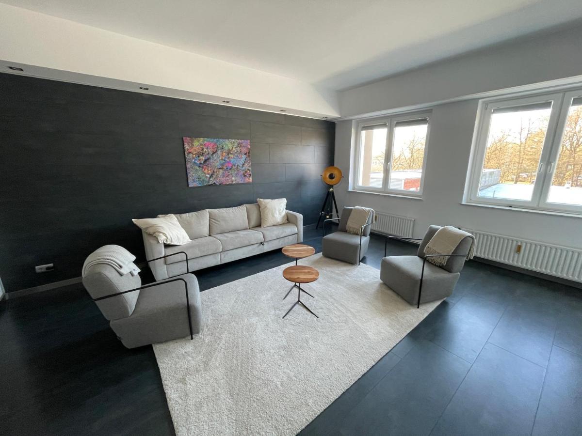 Truretreats Design Loft Fuer 8 Personen I Riesige Kueche I Echarger I 65z Smarttv I 150qm Hamburgo