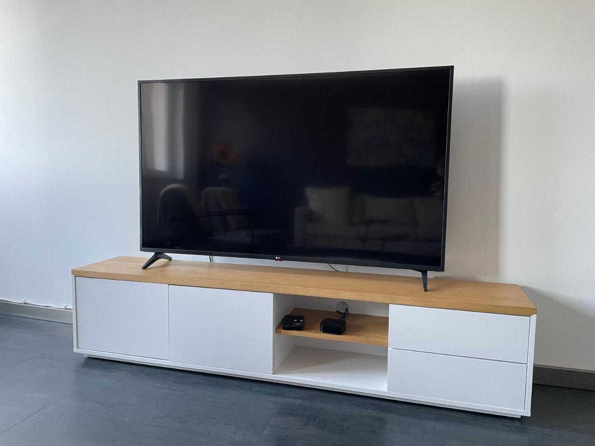 Apartamento Truretreats Design Loft Fuer 8 Personen I Riesige Kueche I Echarger I 65z Smarttv I 150qm Hamburgo