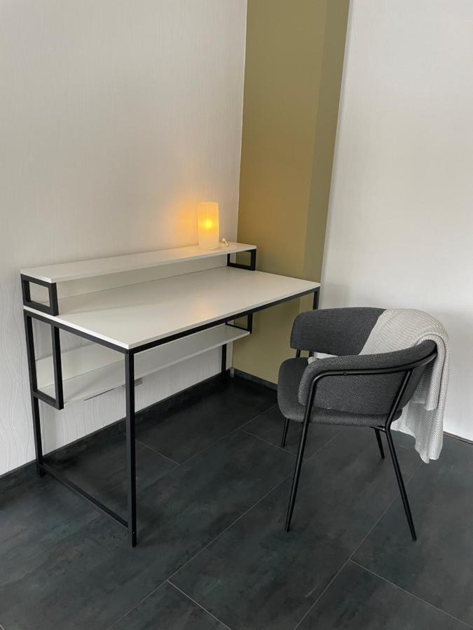 Truretreats Design Loft Fuer 8 Personen I Riesige Kueche I Echarger I 65z Smarttv I 150qm Apartamento