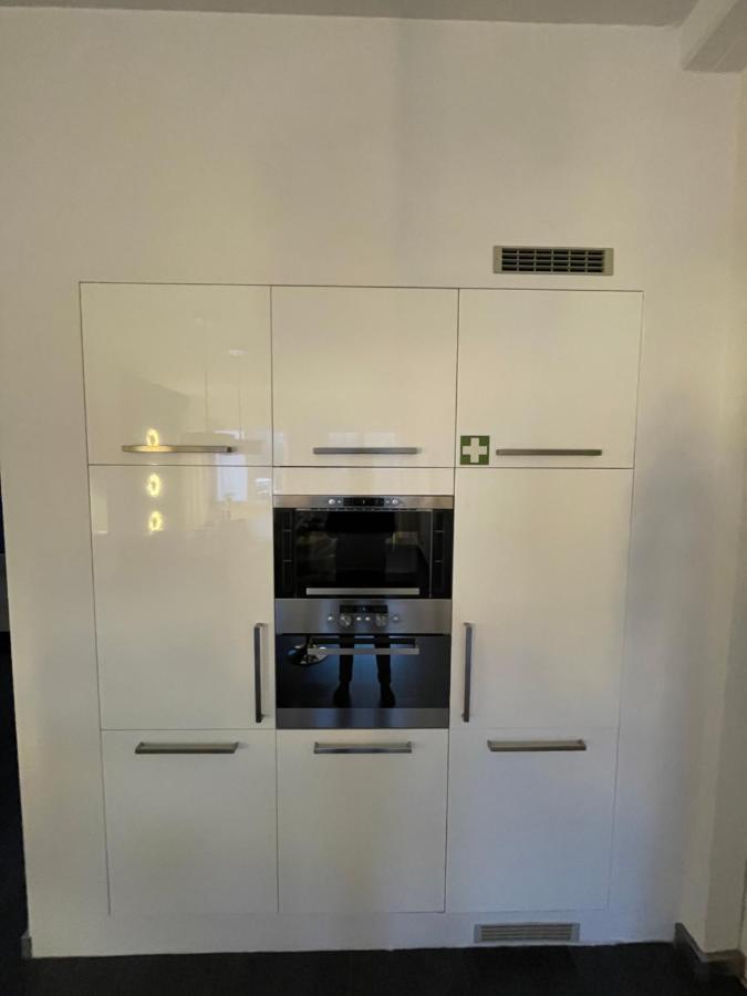 Truretreats Design Loft Fuer 8 Personen I Riesige Kueche I Echarger I 65z Smarttv I 150qm Hamburgo